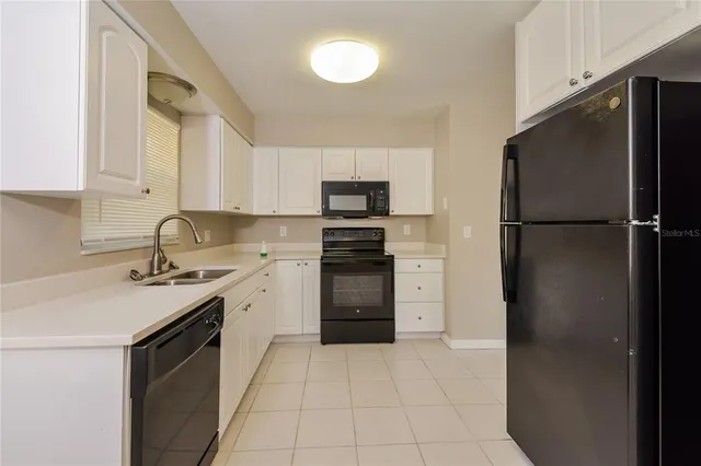 $2,025 | 2006 4th Avenue West, Palmetto, FL 34221