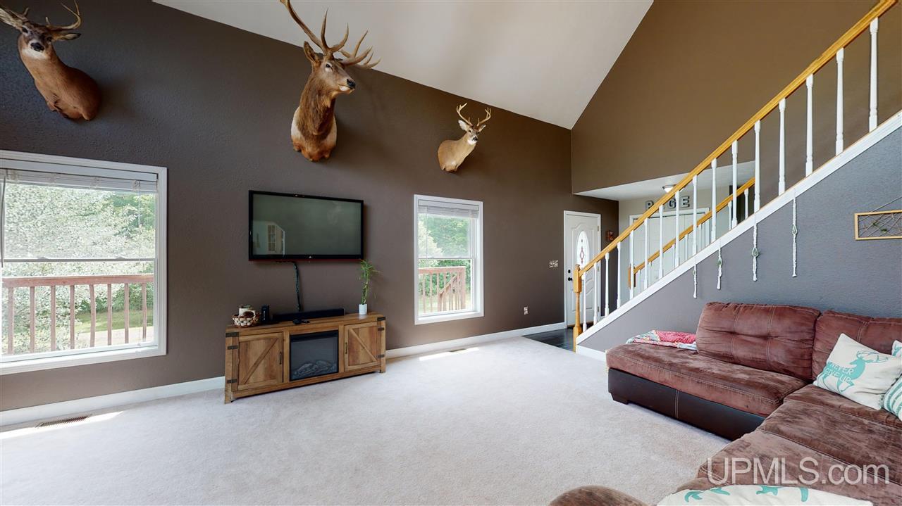 E4084 Paulsen Road Chatham, MI 49816 - Photo 7 of 78 Gallery Image 7