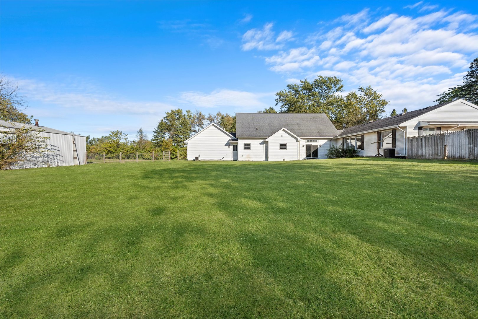 1940 West Eagle Lake Road Beecher, IL 60401 - Photo 30 of 36