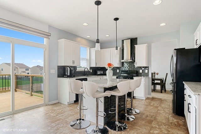 522 Windett Ridge Road Yorkville, IL 60560 - Photo 4 of 16