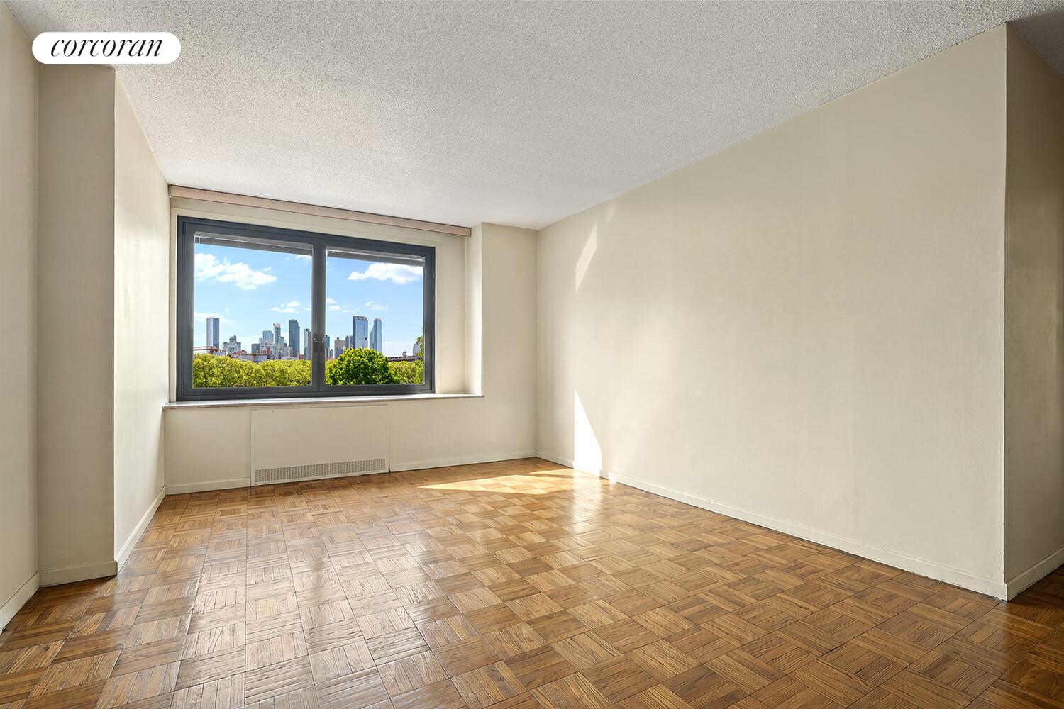 531 Main Street, Unit 503 Manhattan, NY 10044 - Photo 5 of 10
