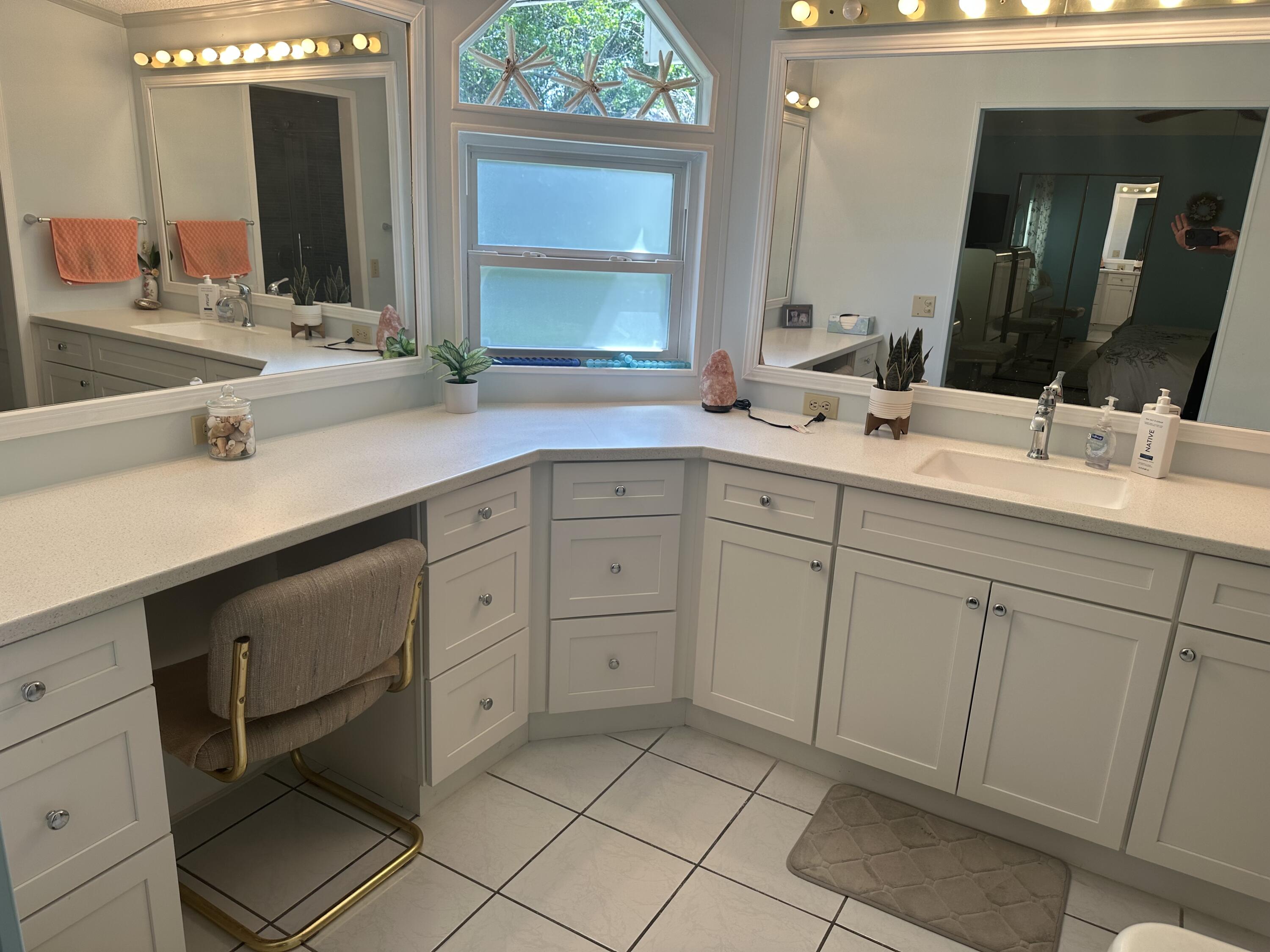 515 Thames Bluff Ridge, Unit 34 Fort Pierce, FL 34982 - Photo 12 of 17 IMG_8546