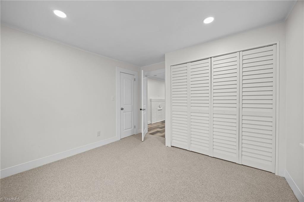 5529 Old Thomasville Road Archdale, NC 27263 - Photo 11 of 25 Primary