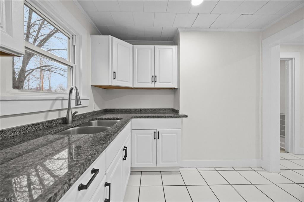 5529 Old Thomasville Road Archdale, NC 27263 - Photo 18 of 25