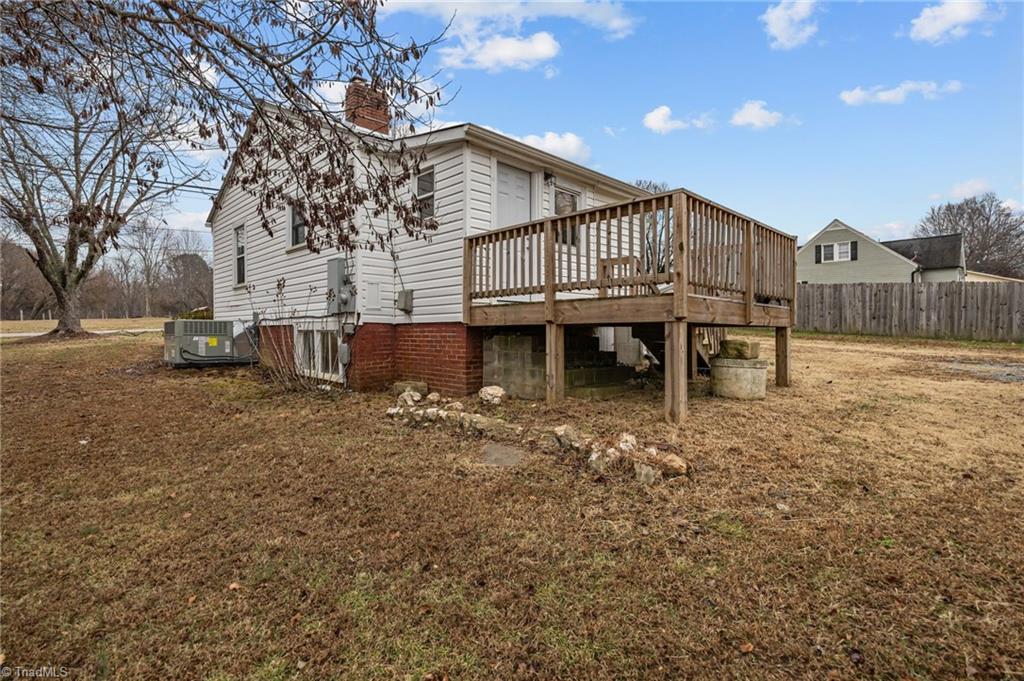 5529 Old Thomasville Road Archdale, NC 27263 - Photo 22 of 25