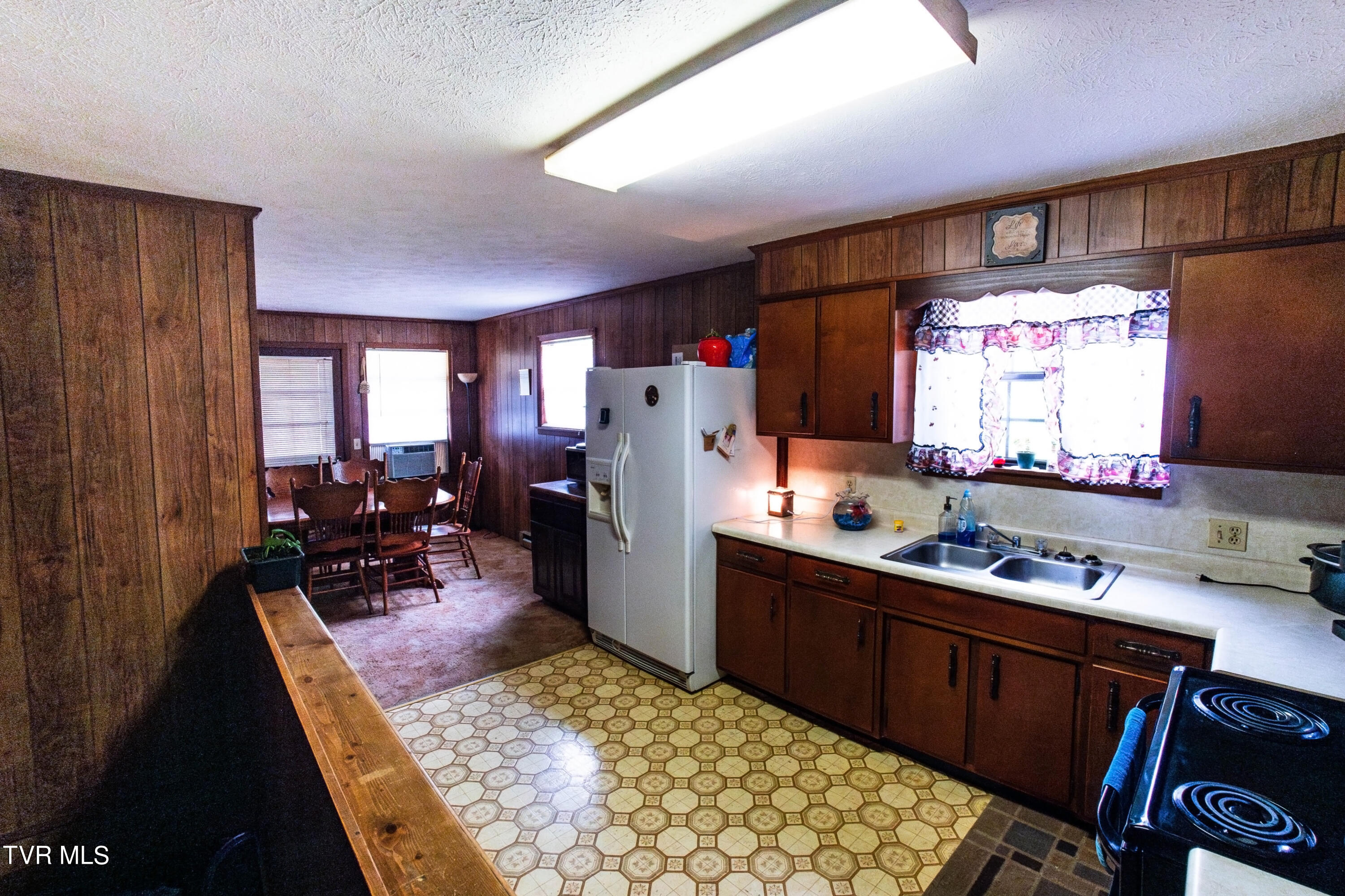202 Marble Hall Road Rogersville, TN 37857 - Photo 7 of 18 2