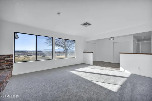 $3,000 | 430 Calle De La Plata, Sparks, NV 89441