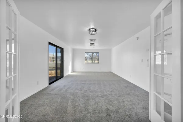 $3,000 | 430 Calle De La Plata, Sparks, NV 89441