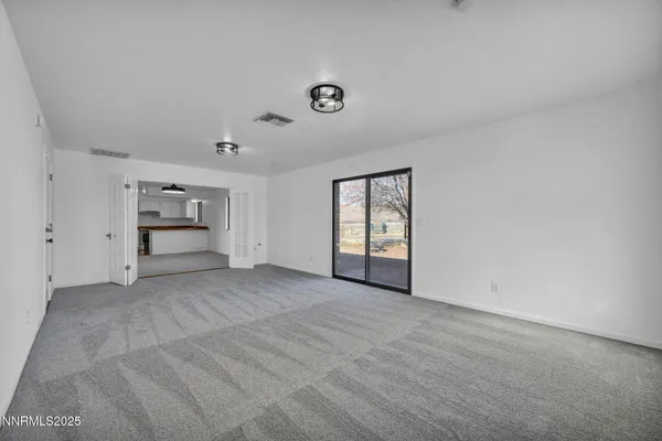 $3,000 | 430 Calle De La Plata, Sparks, NV 89441