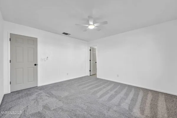 $3,000 | 430 Calle De La Plata, Sparks, NV 89441