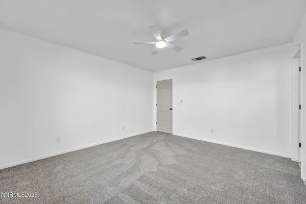 $3,000 | 430 Calle De La Plata, Sparks, NV 89441