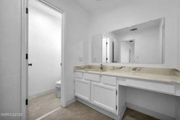 $3,000 | 430 Calle De La Plata, Sparks, NV 89441