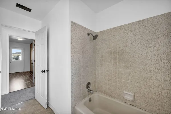 $3,000 | 430 Calle De La Plata, Sparks, NV 89441