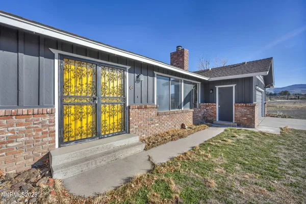 $3,000 | 430 Calle De La Plata, Sparks, NV 89441