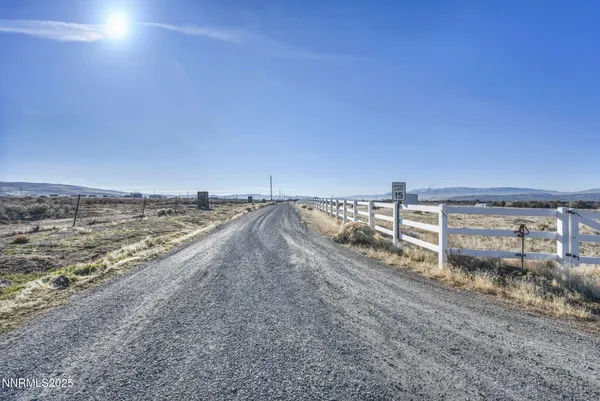 $3,000 | 430 Calle De La Plata, Sparks, NV 89441