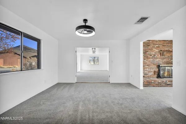 $3,000 | 430 Calle De La Plata, Sparks, NV 89441