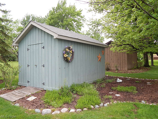 10514 Ridge Road North Royalton, OH 44133 - Photo 21 of 25