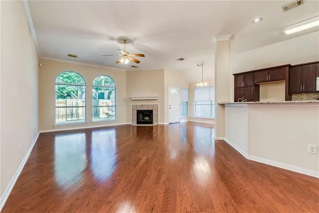 $2,399 | 13506 Lamplight Village Avenue, Austin, TX 78727