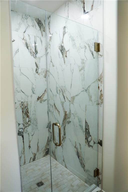 26103 East Blue Mills Road Independence, MO 64058 - Photo 17 of 85