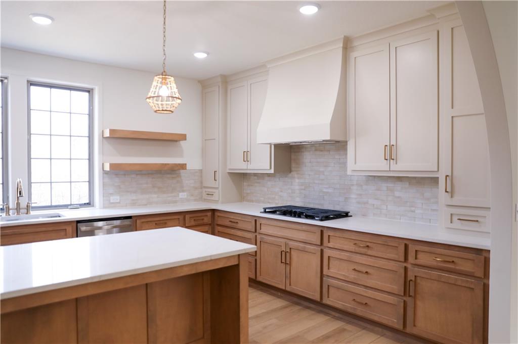 26103 East Blue Mills Road Independence, MO 64058 - Photo 3 of 78