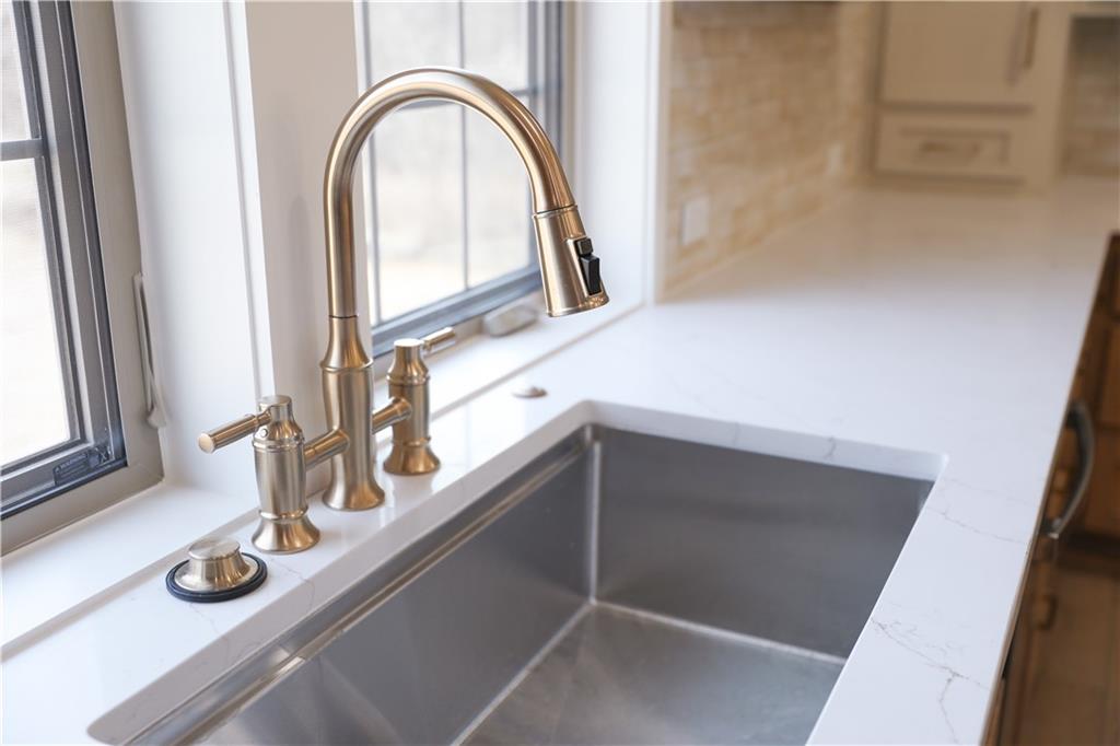 26103 East Blue Mills Road Independence, MO 64058 - Photo 35 of 85