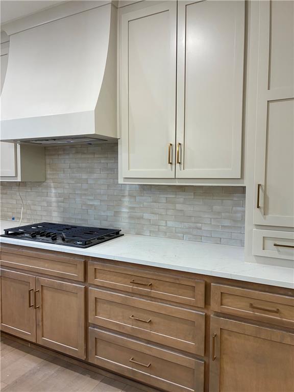 26103 East Blue Mills Road Independence, MO 64058 - Photo 9 of 13