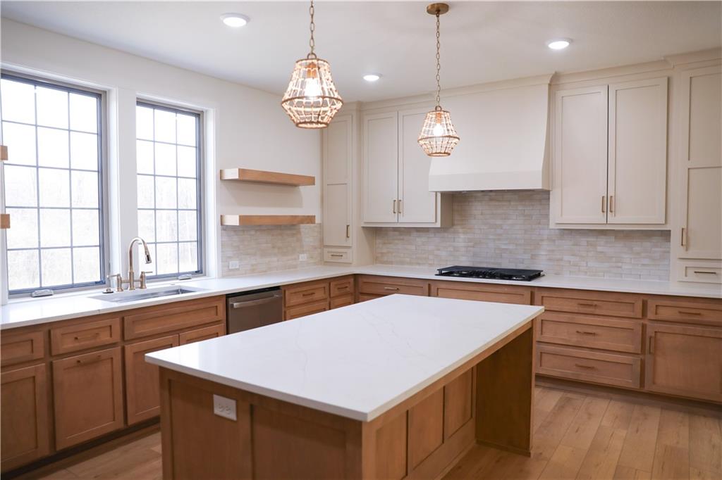 26103 East Blue Mills Road Independence, MO 64058 - Photo 10 of 78