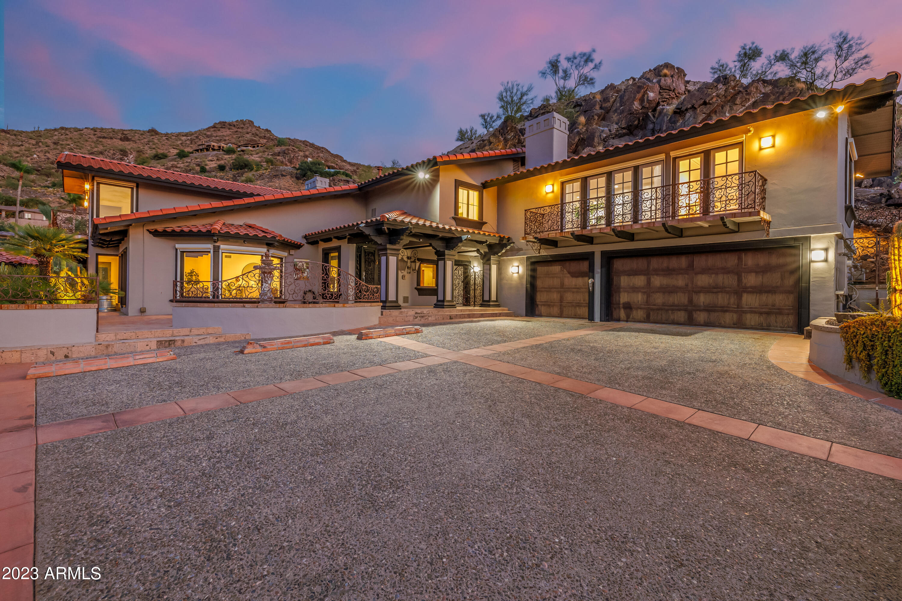 5339 East Desert Vista Road Paradise Valley, AZ 85253 - Photo 92 of 93 a front view of a building with a street