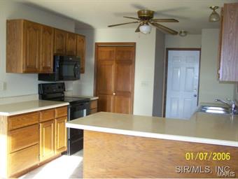 8703 Blue Ridge Road Alton, IL 62002 - Photo 11 of 19 Gallery Image 11