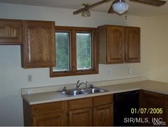8703 Blue Ridge Road Alton, IL 62002 - Photo 12 of 19 Gallery Image 12
