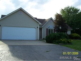 8703 Blue Ridge Road Alton, IL 62002 - Photo 8 of 19 Gallery Image 8