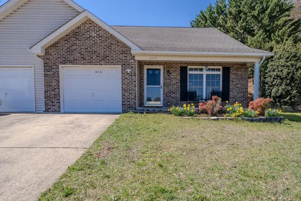 $2,300 | 474 Diana Court, Harrisonburg, VA 22801