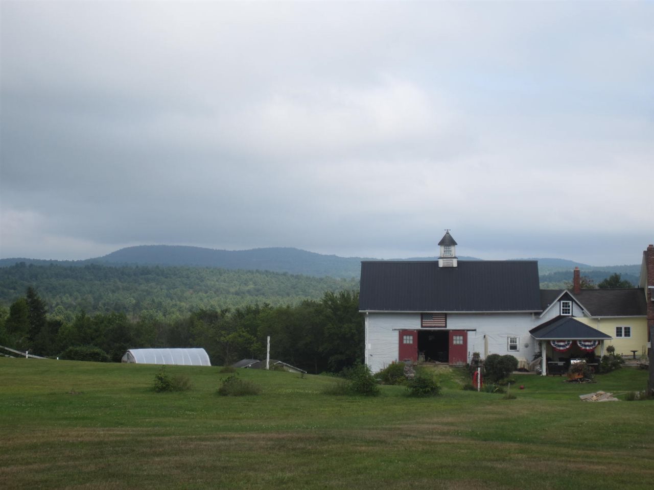 73-2 Middle Road Deerfield, NH 03037 - Photo 5 of 9