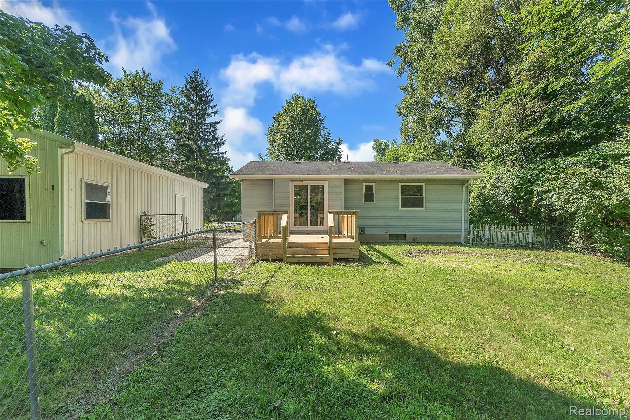 7315 East Carpenter Road Davison, MI 48423 - Photo 36 of 39 Gallery Image 36
