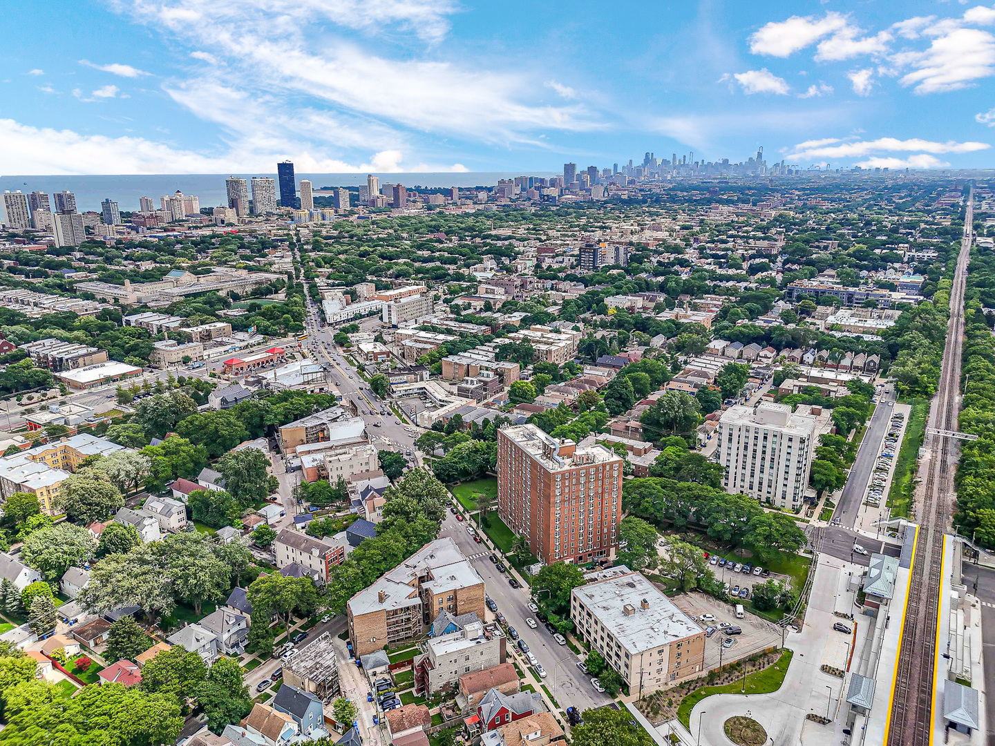 6060 North Ridge Avenue, Unit 2F Chicago, IL 60660 - Photo 18 of 21 Gallery Image 18