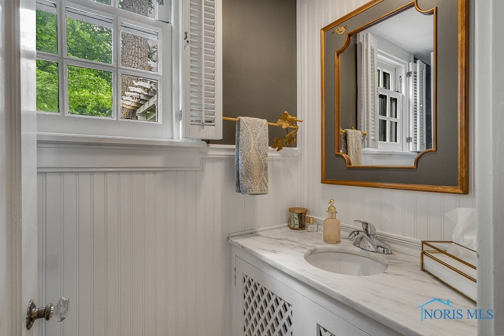 4108 River Road Toledo, OH 43614 - Photo 38 of 49 Gallery Image 38