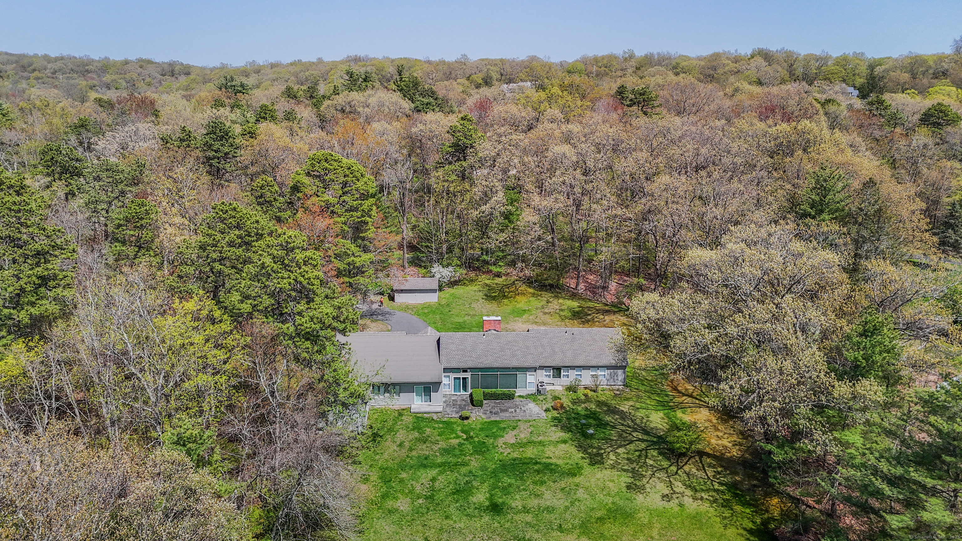 23 Vine Hill Road Farmington, CT 06032 - Photo 5 of 38