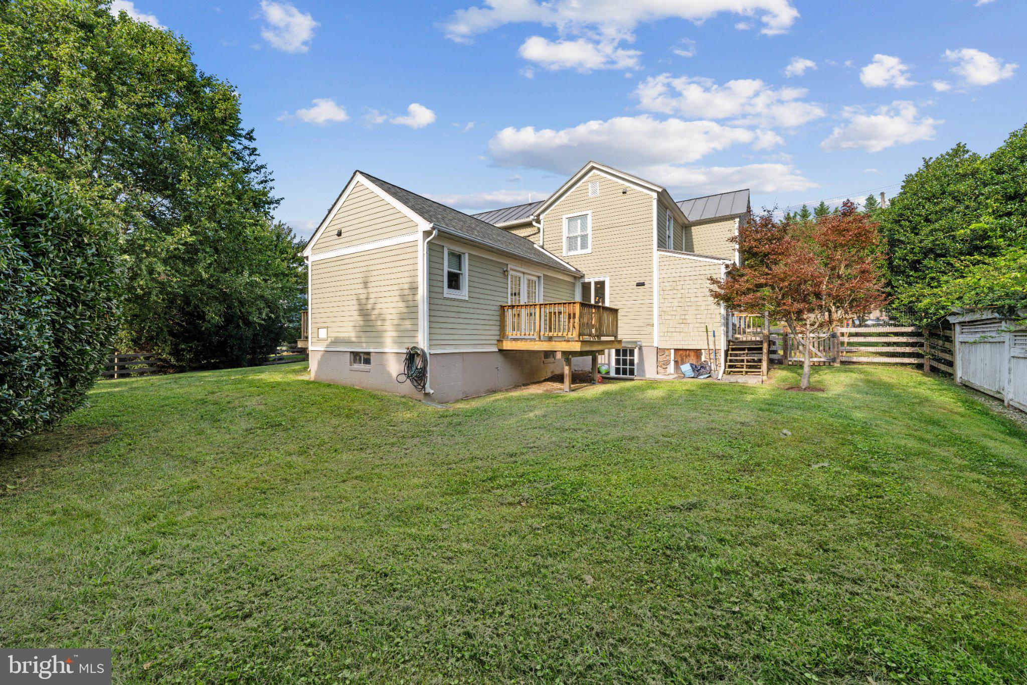 703 Dranesville Road Herndon, VA 20170 - Photo 29 of 35 Charming home with spacious backyard.