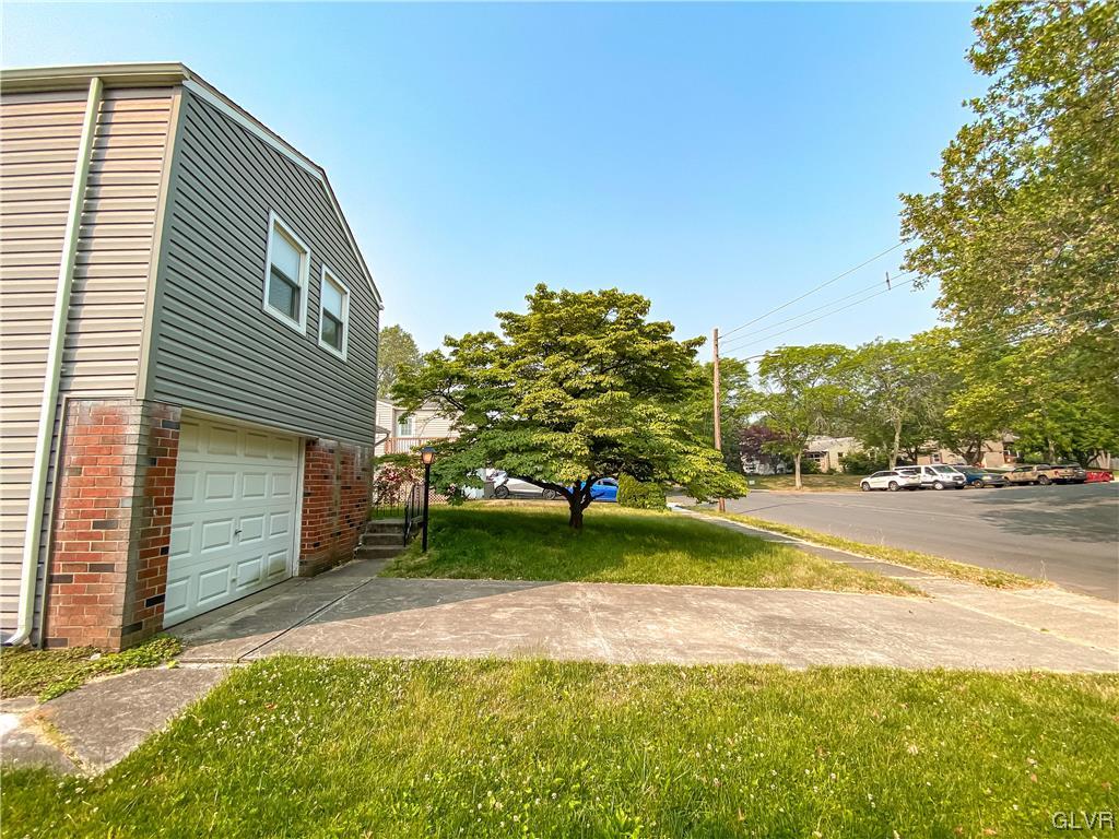 1934 Windsor Road Bethlehem, PA 18017 - Photo 32 of 32 a front view of house with yard and green space