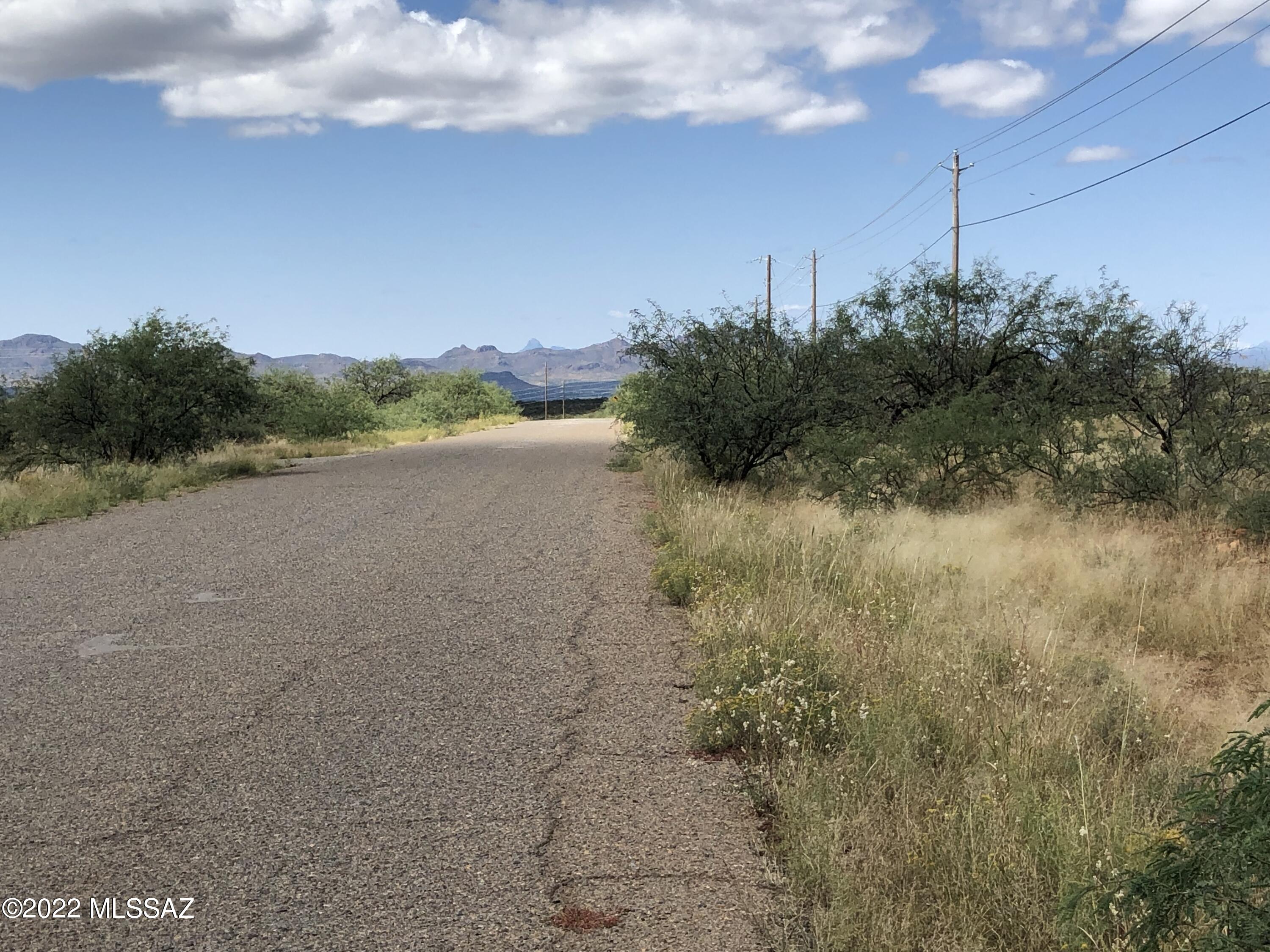 1710 Via Hungria, Unit 6 Rio Rico, AZ 85648 - Photo 5 of 5