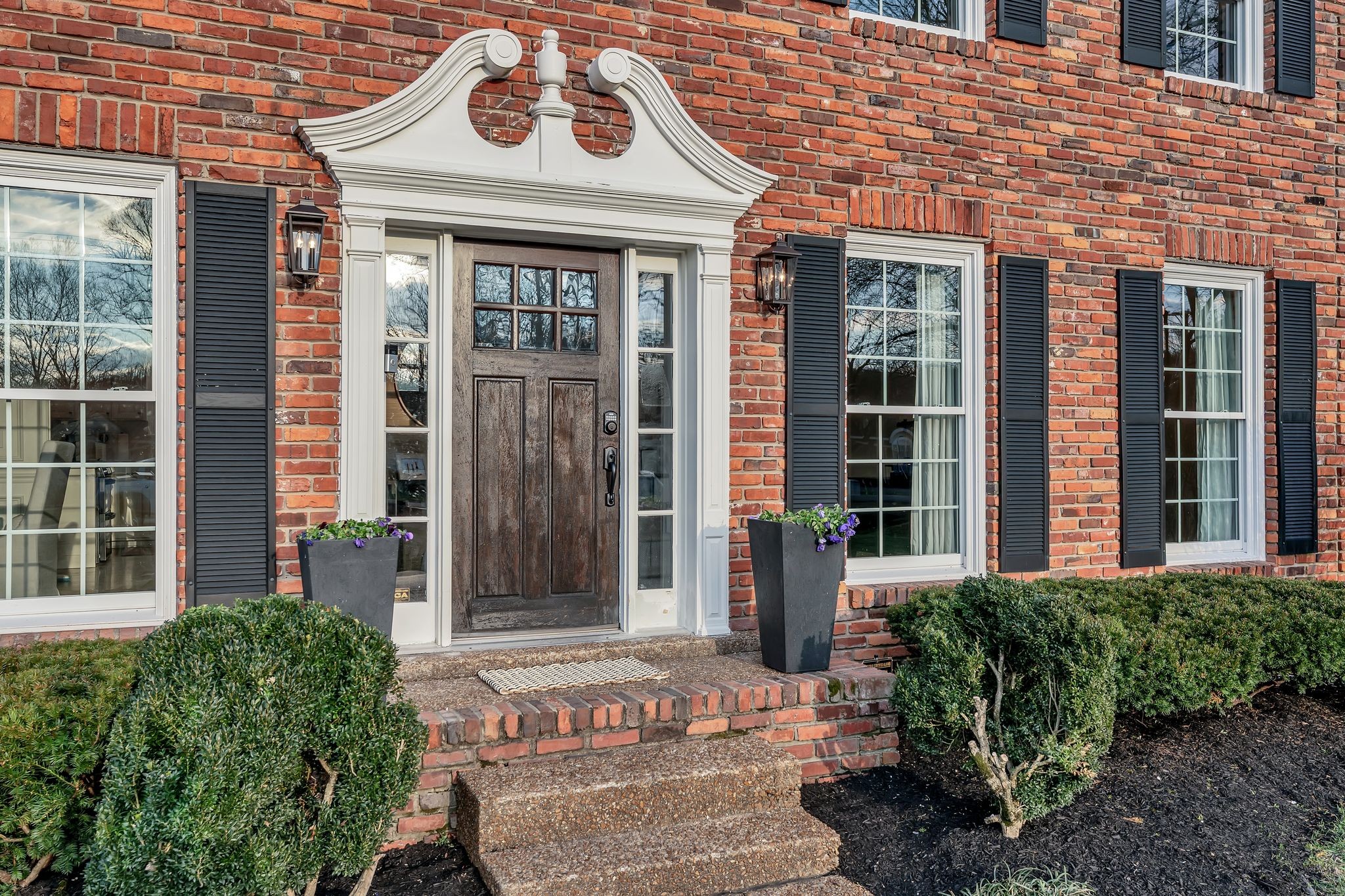 6304 Milbrook Road Brentwood, TN 37027 - Photo 2 of 34