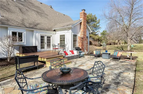 $650,000 | 12701 Granada Road, Leawood, KS 66209