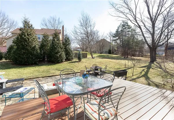 $650,000 | 12701 Granada Road, Leawood, KS 66209