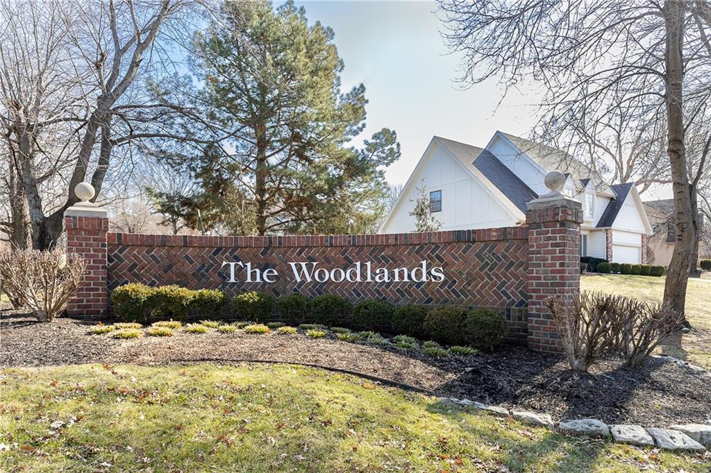 12701 Granada Road Leawood, KS 66209 - Photo 8 of 10