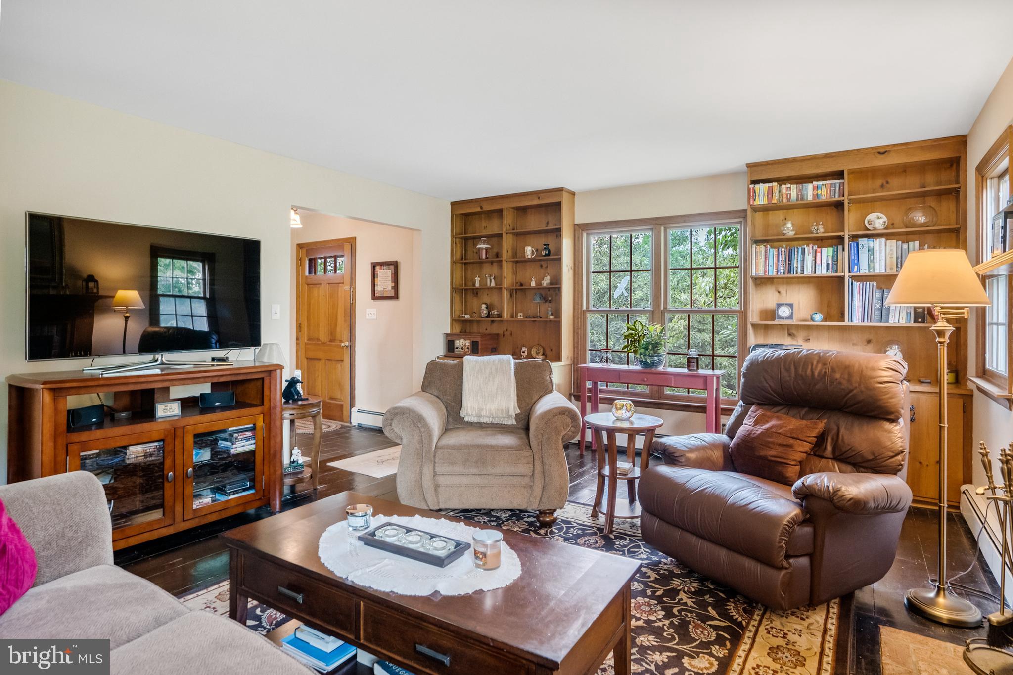 7 Old Road Ringoes, NJ 08551 - Photo 4 of 36 Living Room - oak built in bookcases