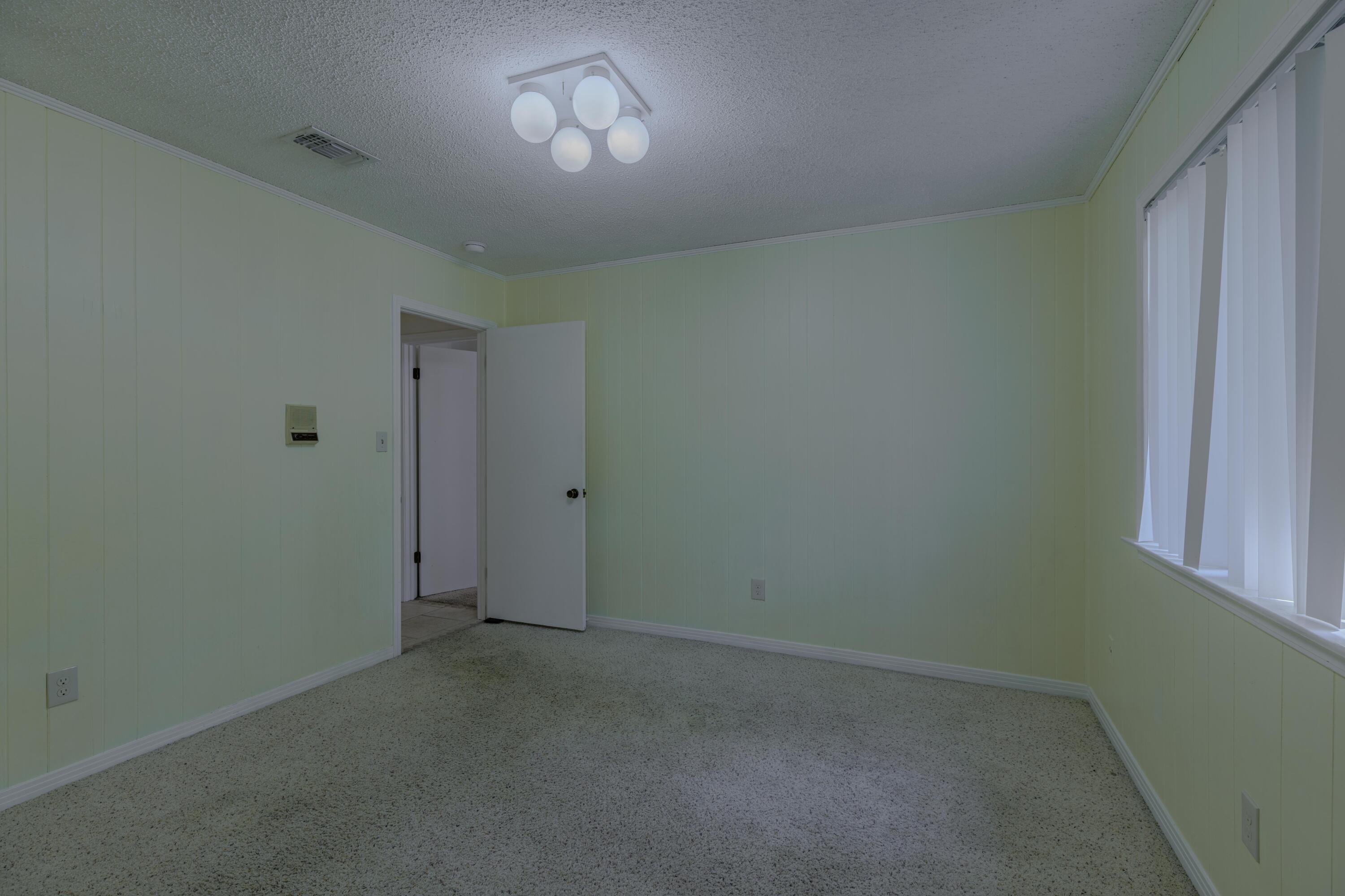 4150 April Road Pensacola, FL 32504 - Photo 29 of 47 4150 April Rd-26
