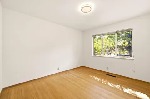 $3,295,000 | 285 Golden Oak Drive, Portola Valley, CA 94028