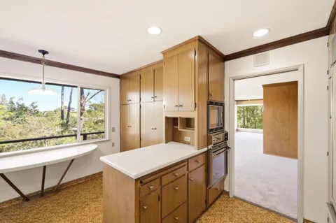 $3,295,000 | 285 Golden Oak Drive, Portola Valley, CA 94028