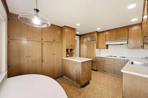 $3,295,000 | 285 Golden Oak Drive, Portola Valley, CA 94028