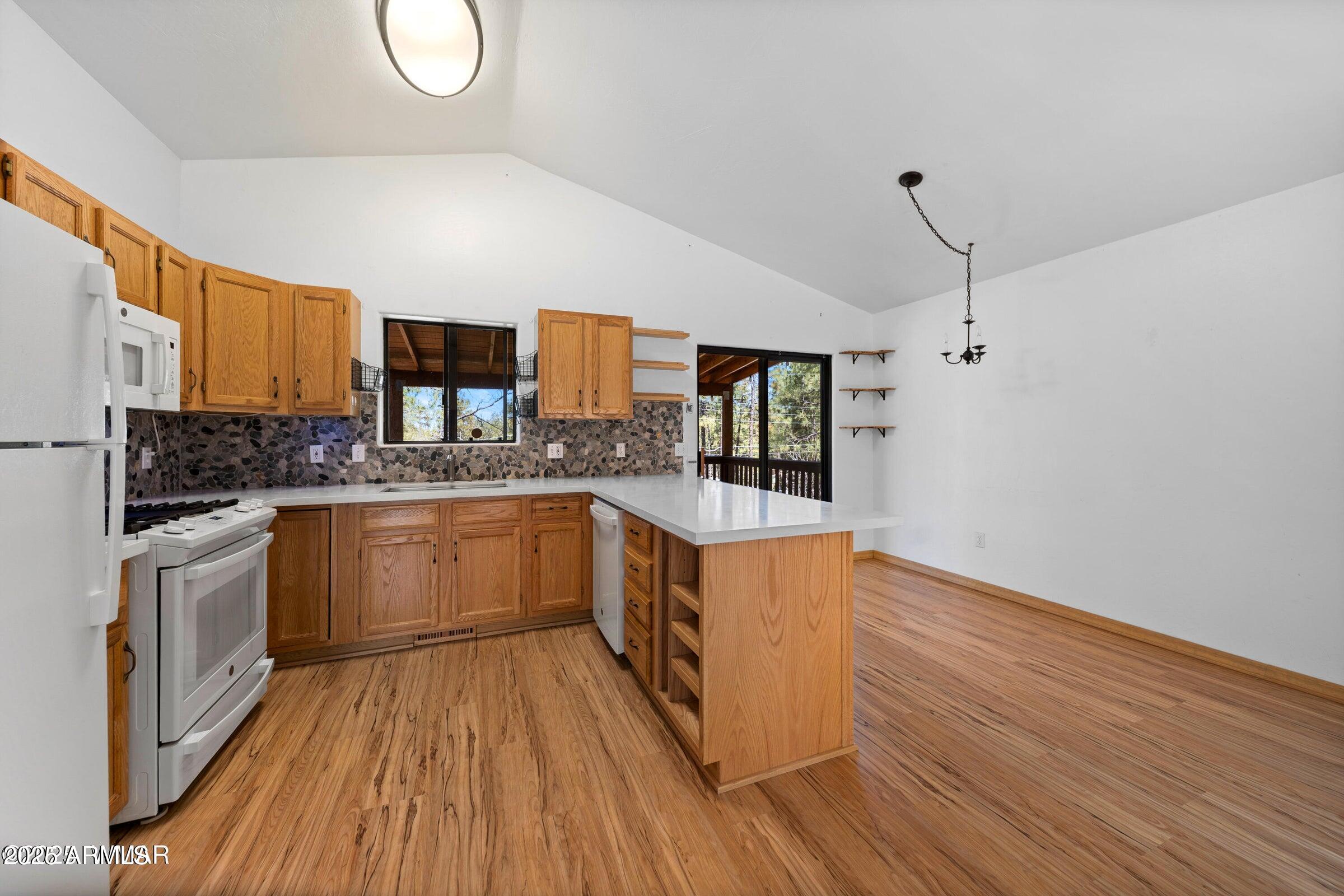596 Walnut Creek Loop Pinetop, AZ 85935 - Photo 13 of 41 13